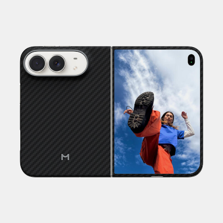 Чехол для iPhone 18 Pro Duo Black